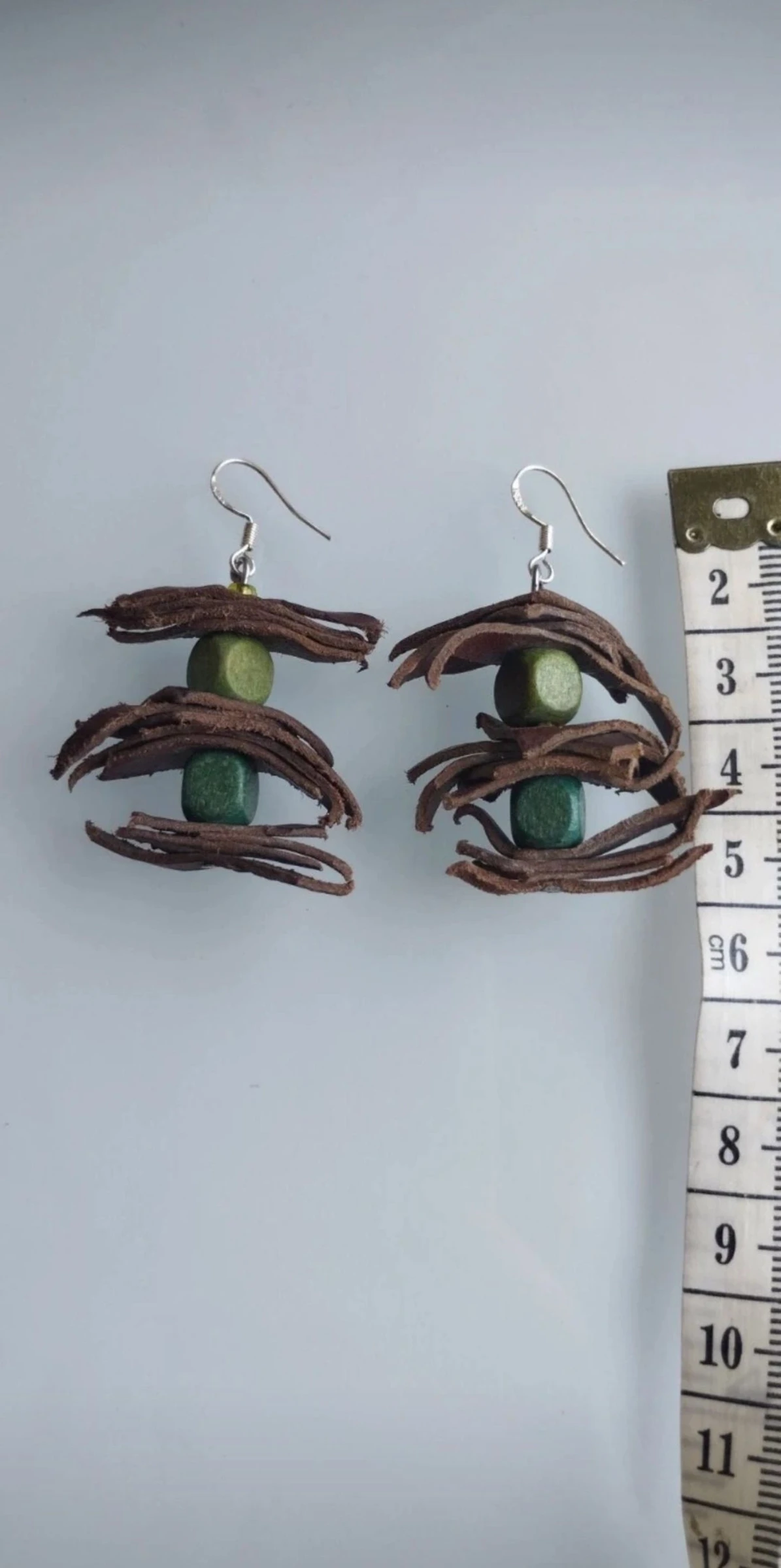 🟩🎁🟢Mooi en Origineel Lederen en Houten Oorbellen🟢🎁🟩 – photo 3